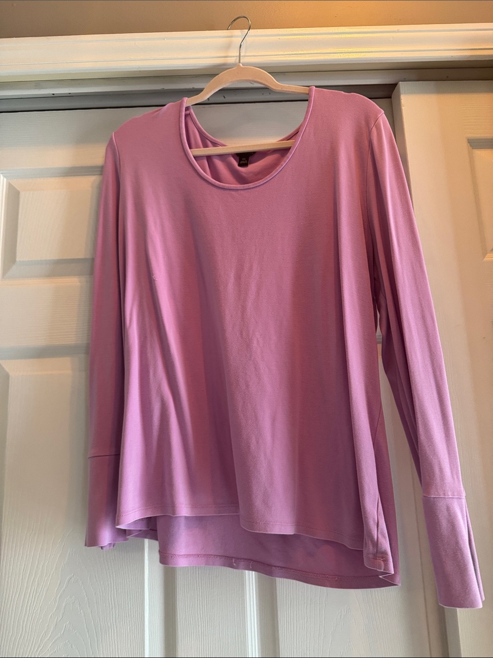 Ann Taylor Lilac Long Sleeve Scoop Neck Top